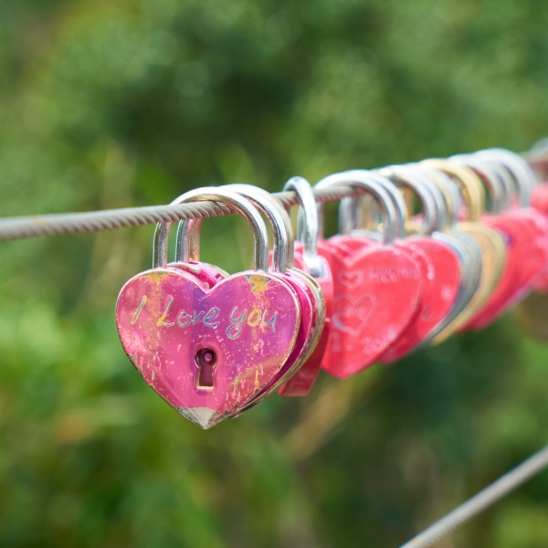 heart padlock