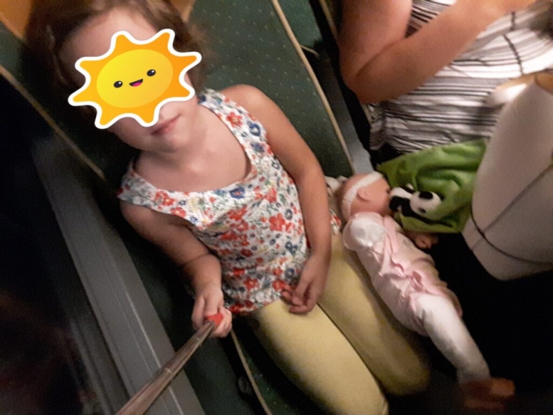 travel-with-kids-by-bus